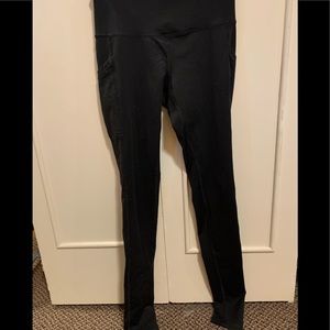 Black side pocket leggings!